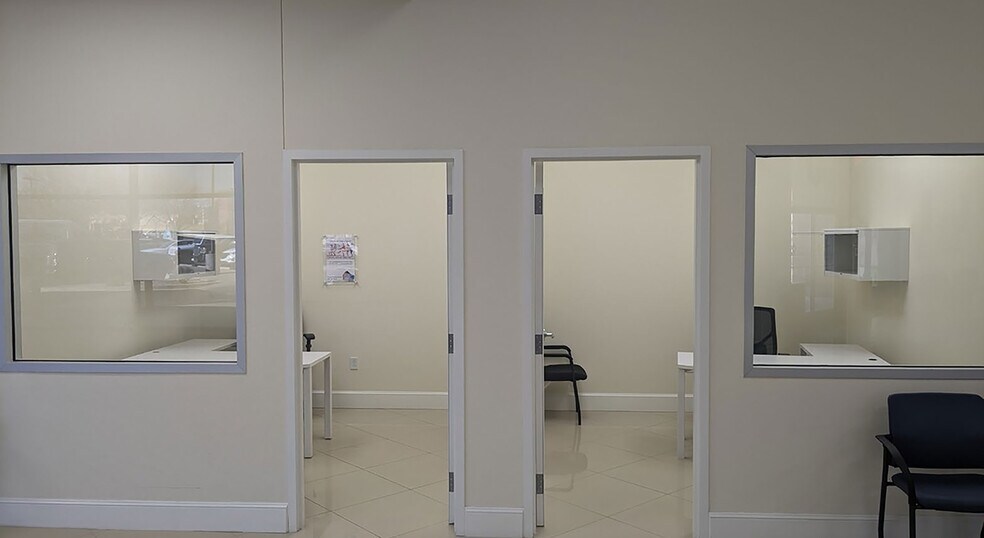 More Photos Of 2839 Carlisle Blvd NE, Albuquerque Freestanding For Sale