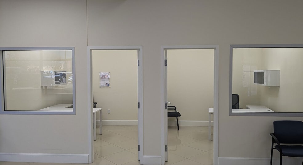 More Photos Of 2839 Carlisle Blvd NE, Albuquerque Freestanding For Sale