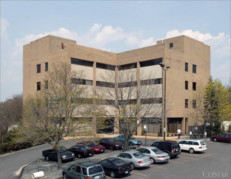 More Photos Of 1 Randall Sq, Providence Medical For Sale