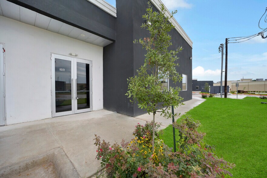 More Photos Of 26600 Cook Rd #306 fld, Katy Medical For Lease