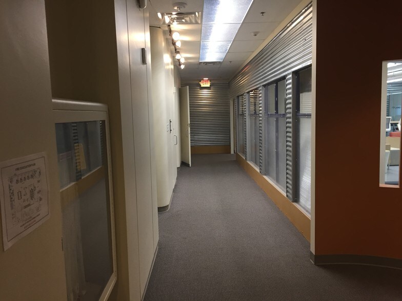 More Photos Of 309 Smithfield St, Pittsburgh Medical For Lease