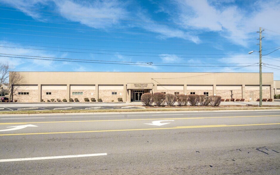 More Photos Of 420 W Morris Blvd, Morristown Medical For Lease