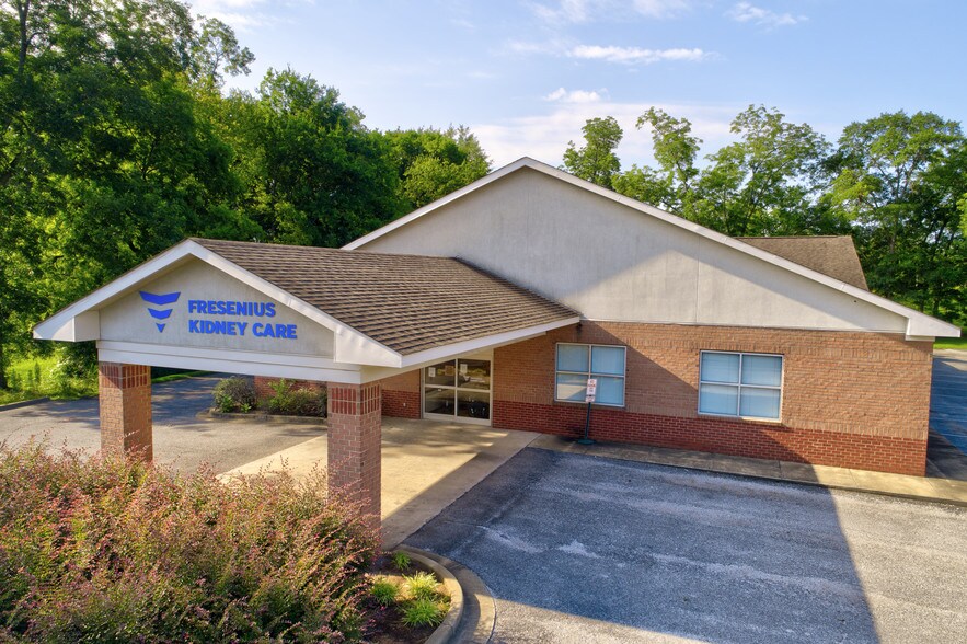 More Photos Of 717 Stone Ave, Talladega Medical For Sale