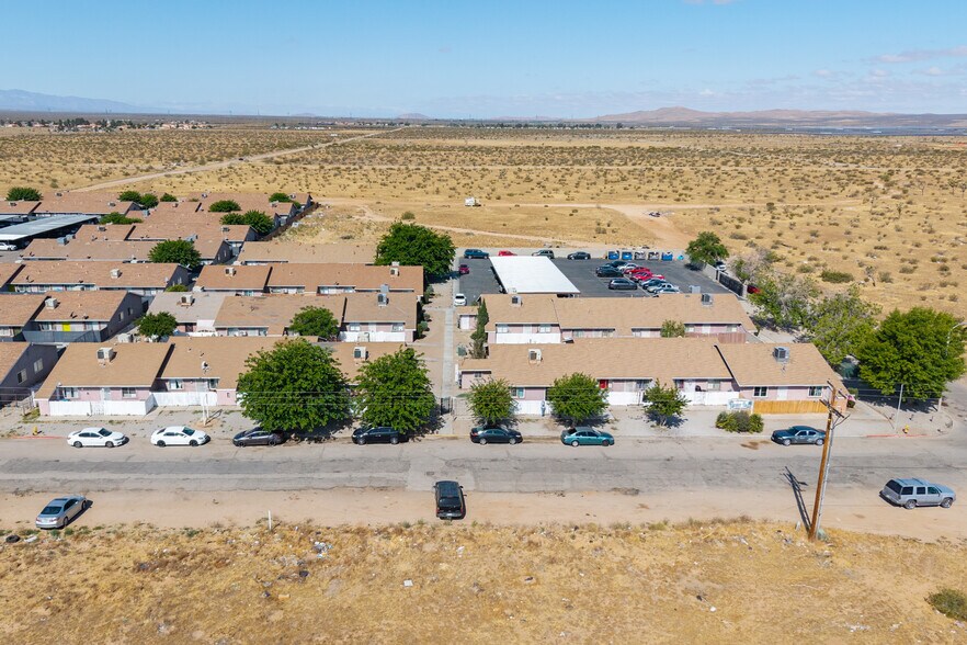 More Photos Of 11211 La Habra Ave, Adelanto Apartments For Sale