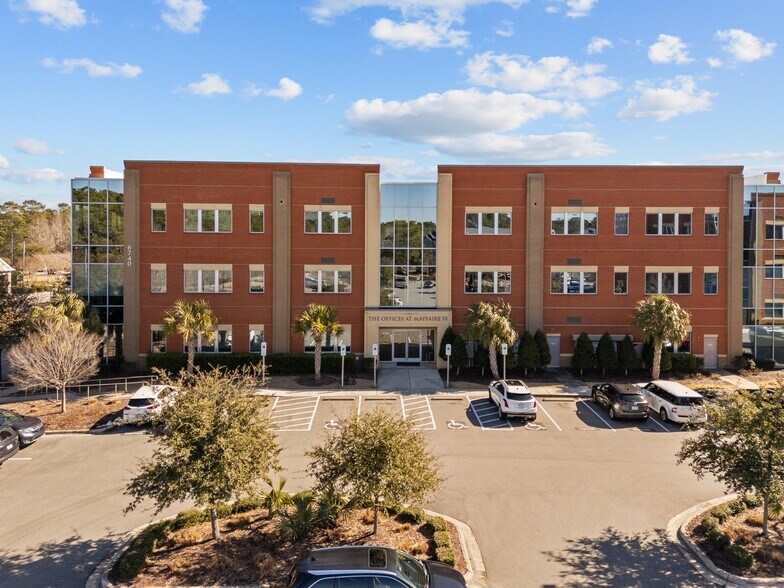 More Photos Of 6740 Rock Spring Rd, Wilmington Office For Sale