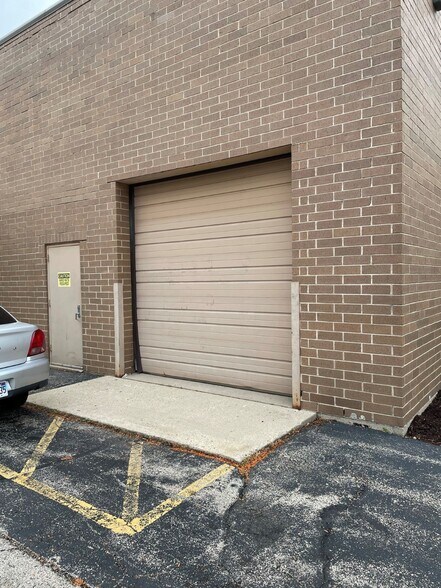 More Photos Of 3750 Stern Ave, St Charles Warehouse For Sale