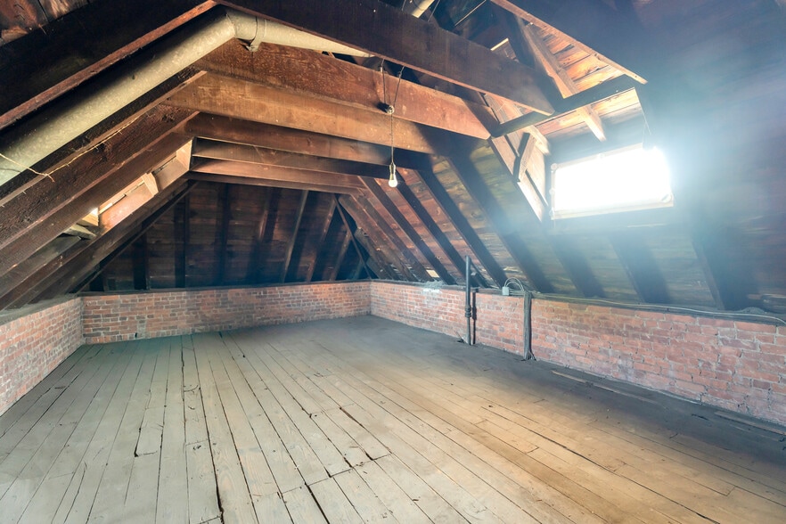 More Photos Of 51 Trumbull St, New Haven Office For Sale