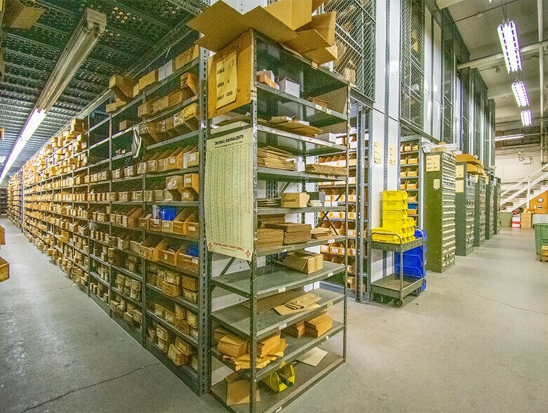 More Photos Of 2348-2358 N Seeley Ave, Chicago Warehouse For Sale