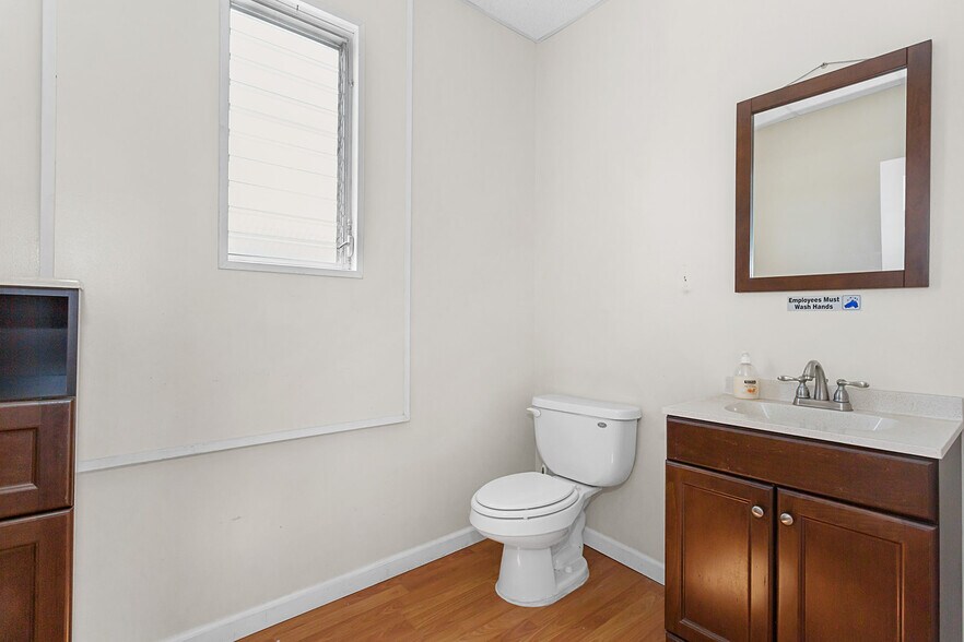 More Photos Of 416 Main St, Boonton Storefront For Sale