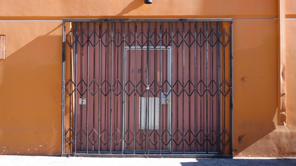 More Photos Of 1455 Monterey Pass Rd, Monterey Park Office Residential For Lease