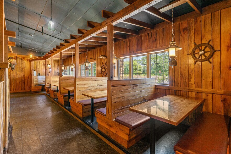 More Photos Of 4170 S Ridgewood Ave, Edgewater Specialty For Lease