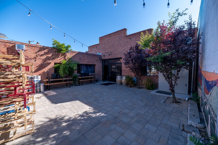 More Photos Of 761 S Virginia, Reno Storefront Retail Office For Lease