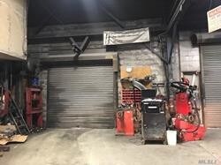 More Photos Of 13338 41st Ave, Flushing Auto Dealership For Lease