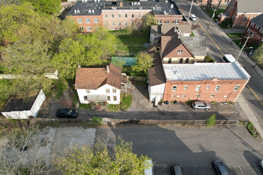 More Photos Of 299 Clinton St, Binghamton Apartments For Sale