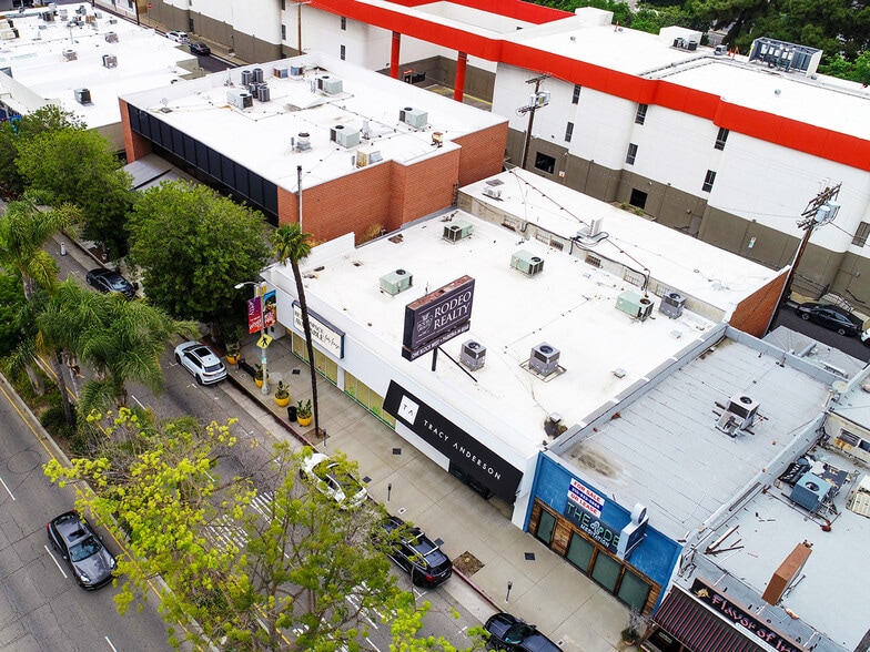 More Photos Of 12345 Ventura Blvd, Studio City Storefront Retail Office For Lease