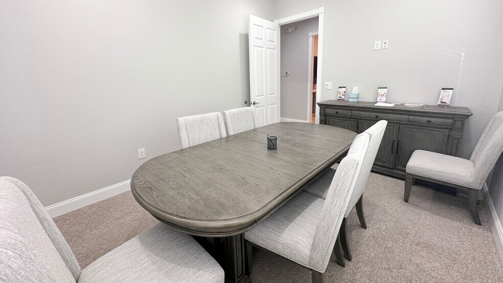 More Photos Of 120 Eldridge Rd, Sugar Land Medical For Sale