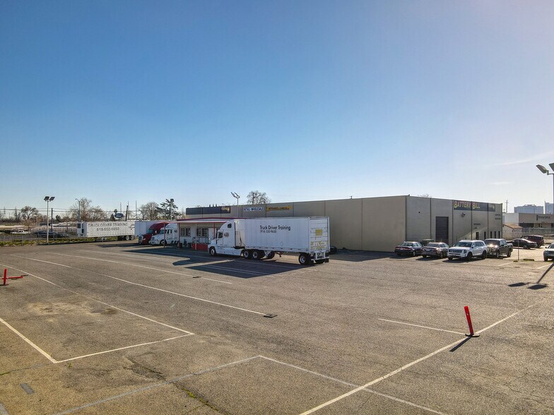 More Photos Of 1450 Richards Blvd, Sacramento Auto Dealership For Sale