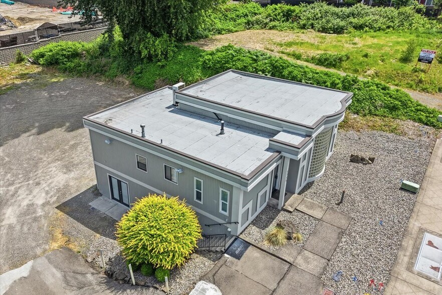 More Photos Of 1715 Meridian Ave E, Puyallup Medical For Lease