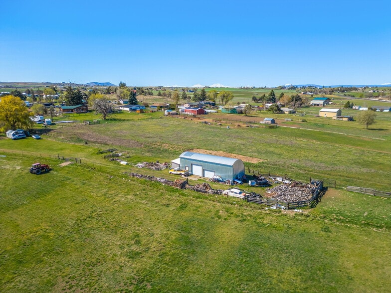 More Photos Of 1810 SW Highway 97, Madras Auto Dealership For Sale