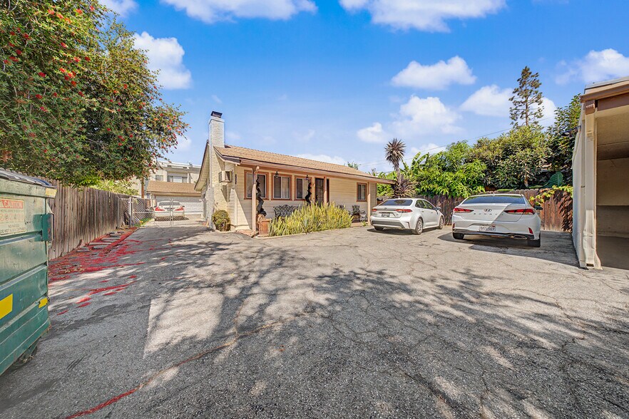 More Photos Of 2521-2523 S 6th Ave, Arcadia Apartments For Sale
