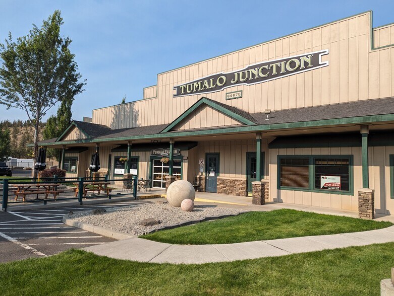 More Photos Of 64670 Strickler Ave, Bend Storefront For Lease