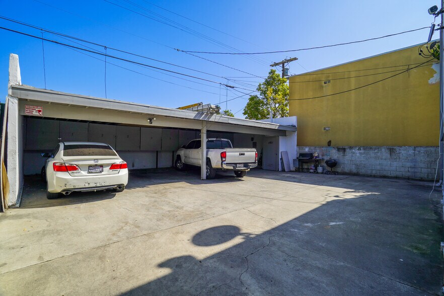 More Photos Of 5343 Carlin St, Los Angeles Apartments For Sale