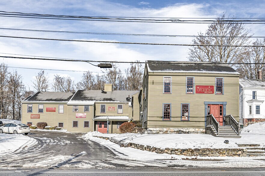 More Photos Of 348 Boston Post Rd, Sudbury Storefront Retail Office For Lease