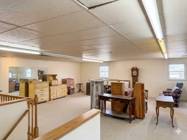More Photos Of 2108 N Main St, Hazard General Retail For Sale