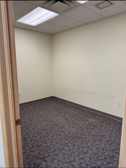 More Photos Of 177 Meadowbrook Ln, Duncansville Rehabilitation Center For Lease