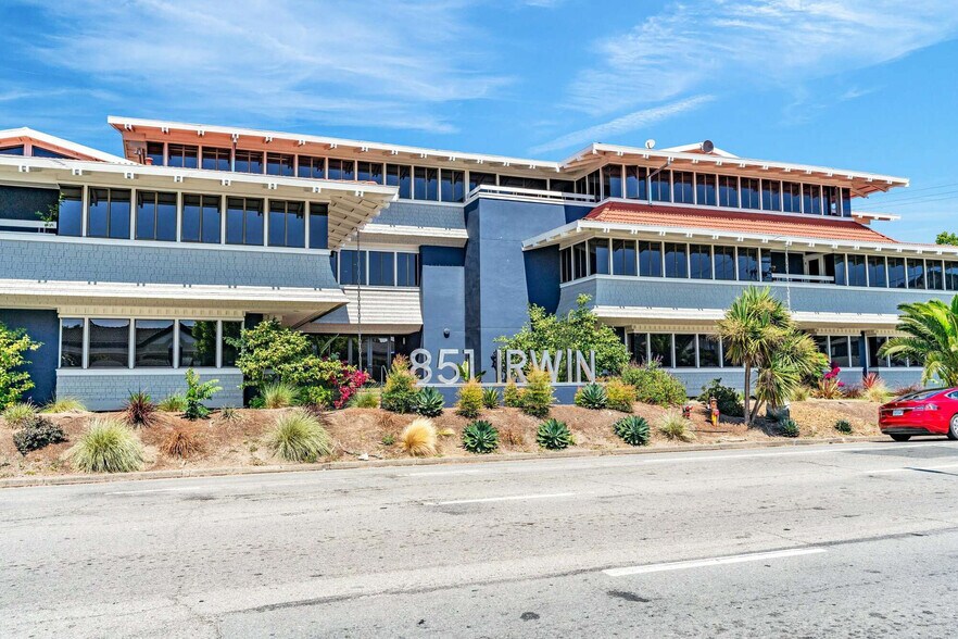 More Photos Of 851 Irwin St, San Rafael Office For Sale