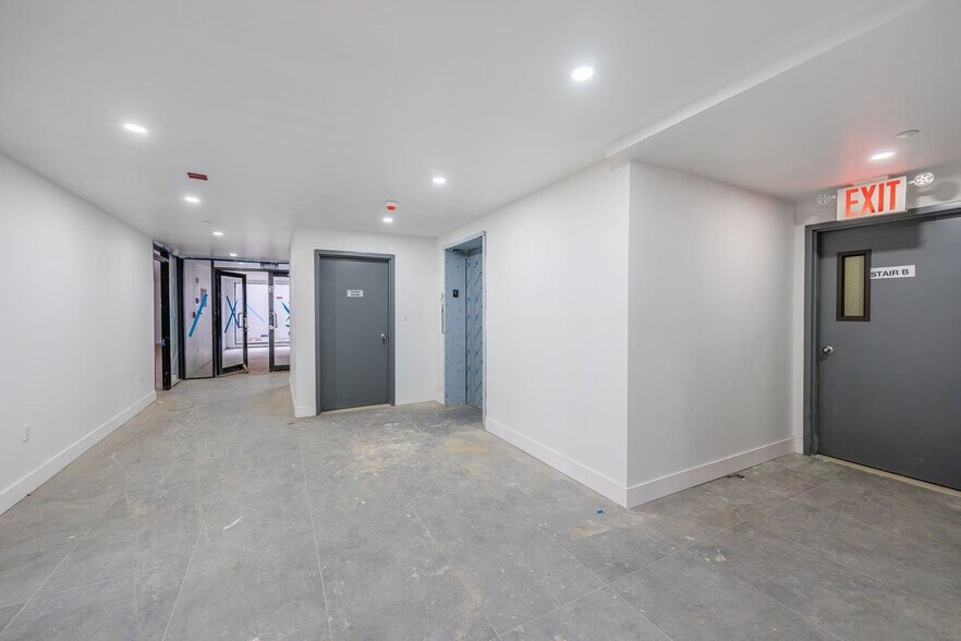 More Photos Of 16502 Sanford Ave, Flushing Apartments For Sale