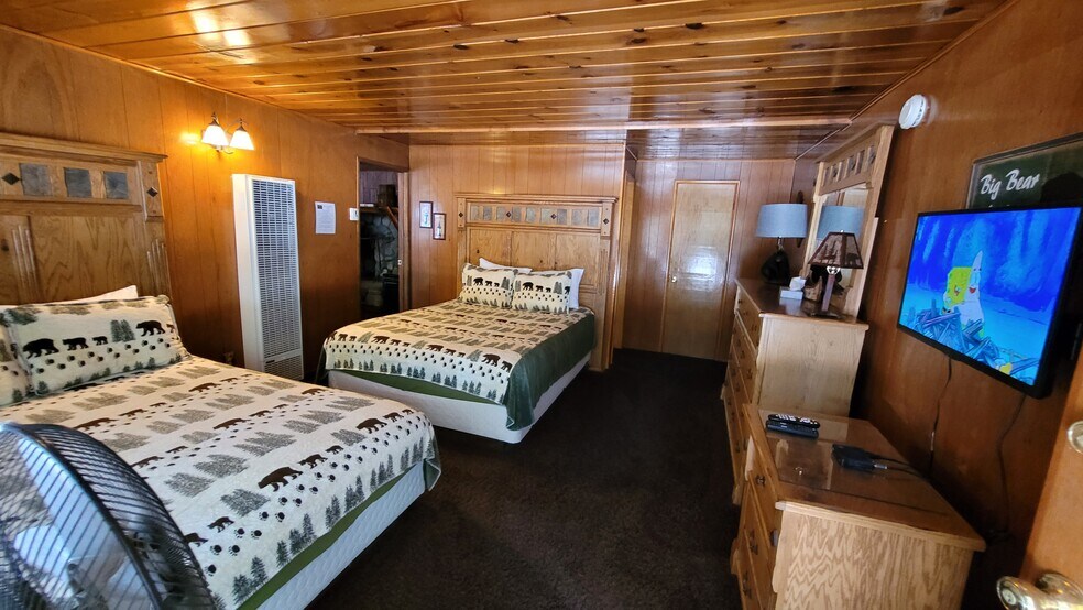 More Photos Of 42268 Moonridge Rd, Big Bear Lake Hospitality For Sale