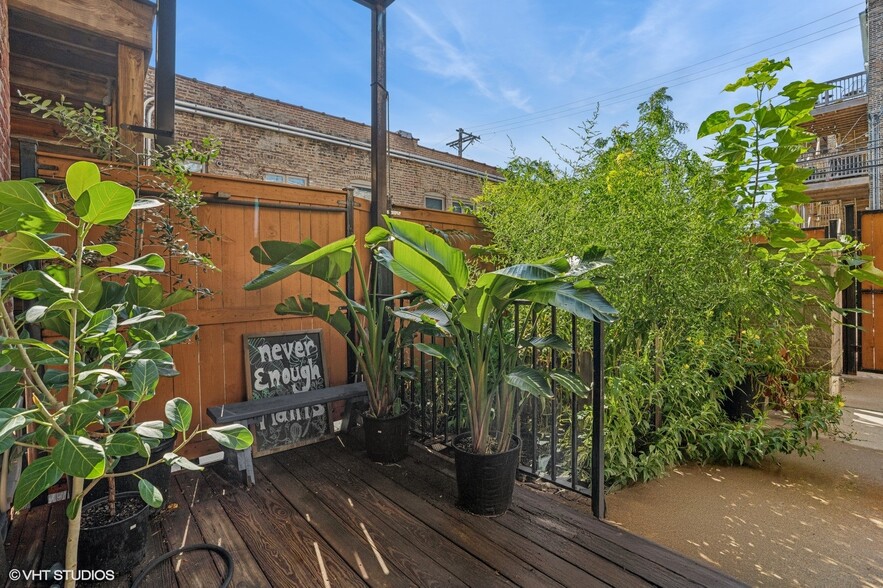 More Photos Of 2321 W North Ave, Chicago Storefront Retail Residential For Lease