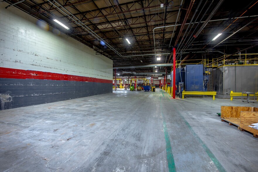 More Photos Of 9404 Ooltewah Industrial Dr, Ooltewah Manufacturing For Sale