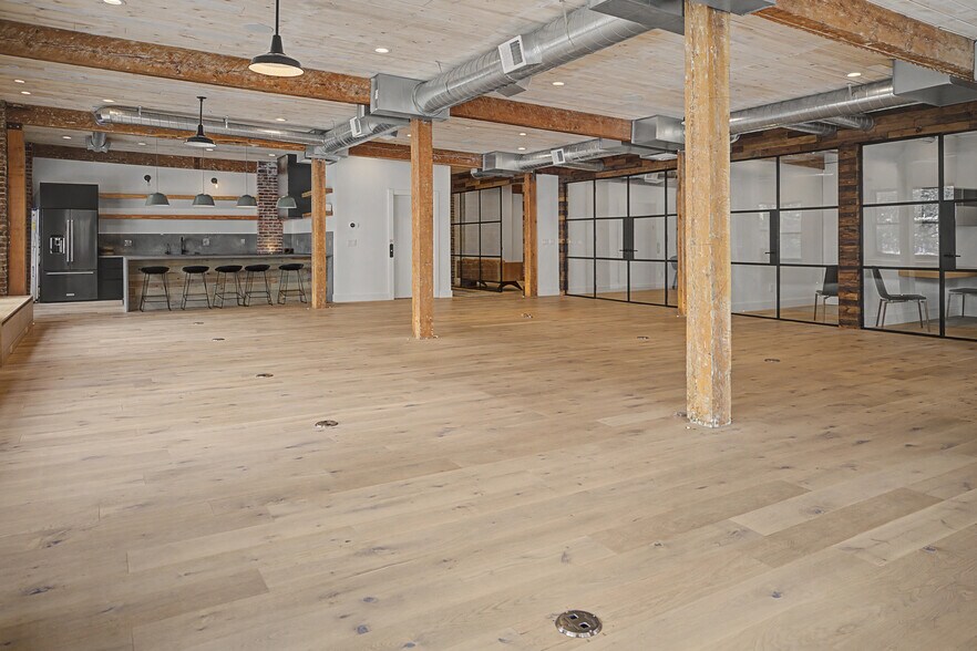 More Photos Of 2131-2137 2nd Ave, Seattle Office For Lease