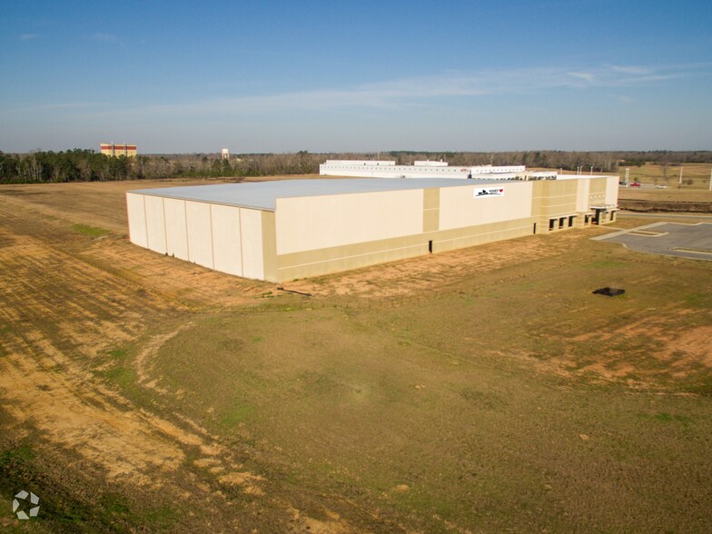 More Photos Of 100 Murray Dr, Waynesboro Warehouse For Sale