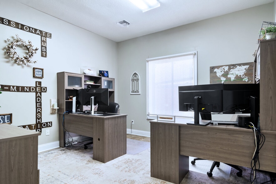 More Photos Of 1501 US Highway 19 S, Leesburg Medical For Sale