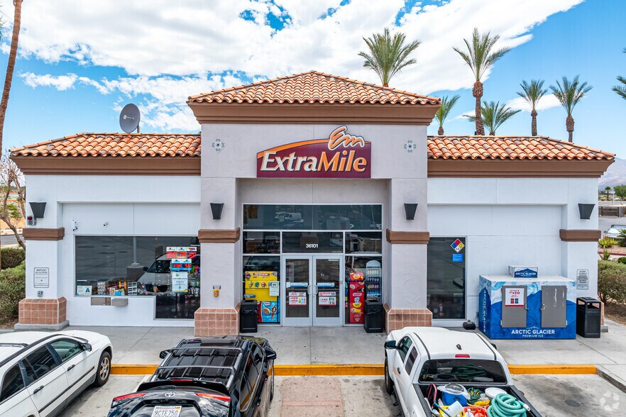 More Photos Of 36101 Bob Hope Dr, Rancho Mirage Unknown For Lease