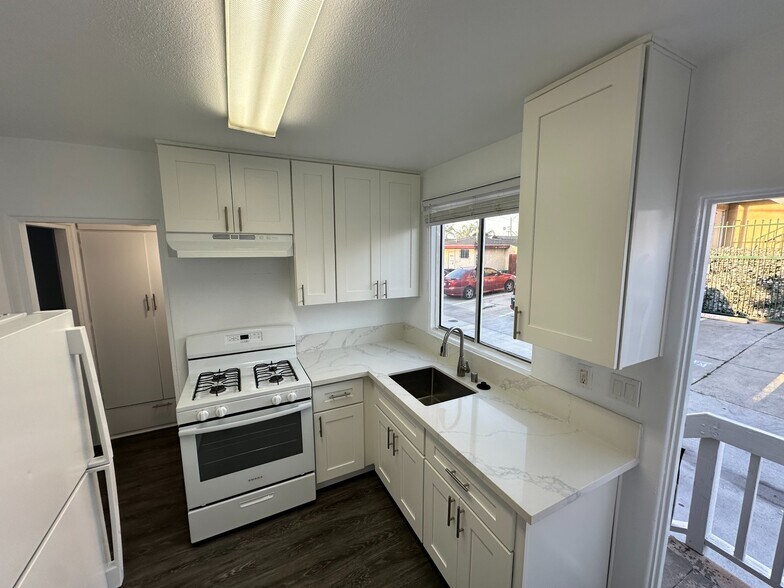 More Photos Of 4225 Central Ave, San Diego Apartments For Sale