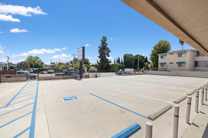 More Photos Of 8951-8955 Duarte Rd, San Gabriel Freestanding For Sale