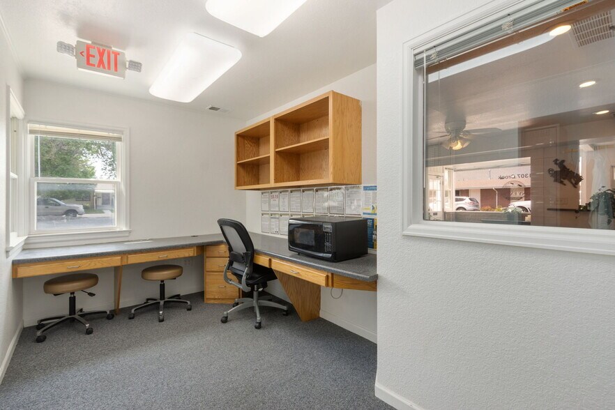 More Photos Of 1307 Crook Ave, Cheyenne Medical For Sale