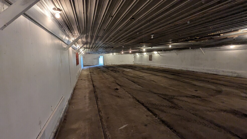 More Photos Of 62748 MN-7, Hutchinson Industrial For Sale