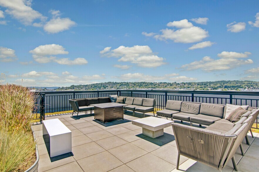 More Photos Of 1516 NW 51st St, Seattle Apartments For Sale