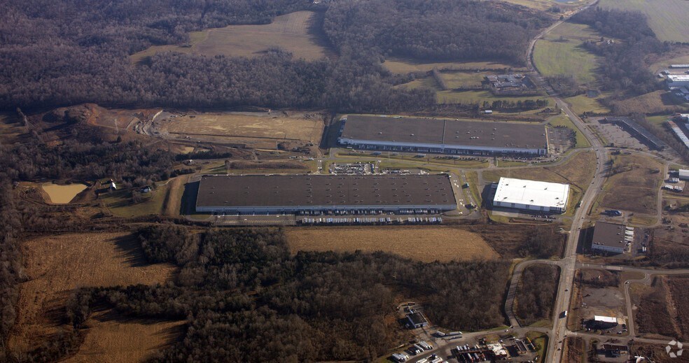 More Photos Of 458 Pope Farm Blvd, Shepherdsville Warehouse For Lease