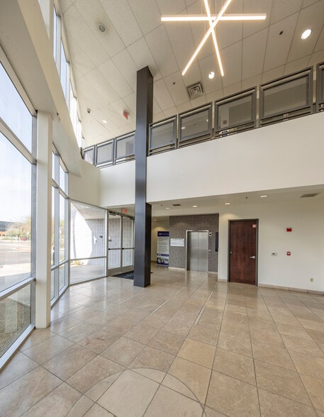 More Photos Of 2445 W Dunlap Ave, Phoenix Schools For Sale