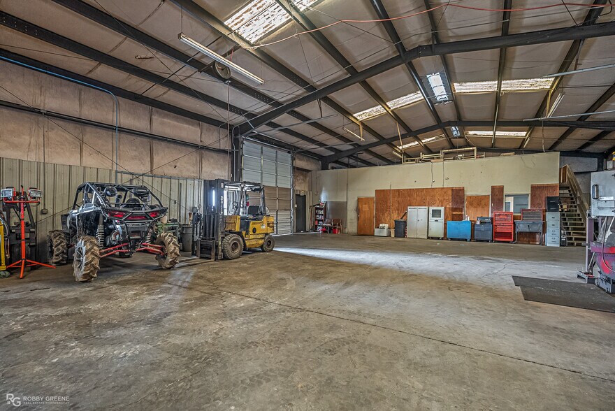 More Photos Of 1326 East St, Minden Industrial For Sale