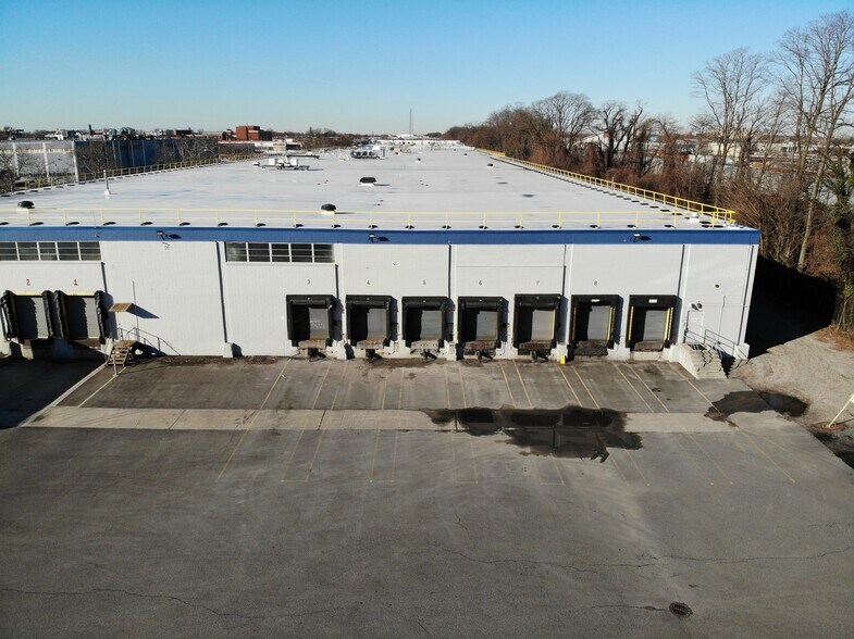 More Photos Of 10101 Avenue D, Brooklyn Distribution For Lease