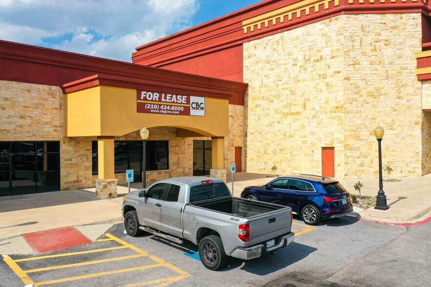 More Photos Of 1901-2001 W Trenton Rd, Edinburg Storefront For Lease