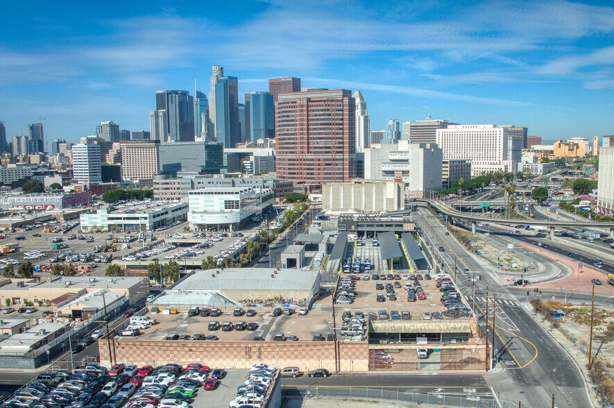 More Photos Of 620 Commercial St, Los Angeles Warehouse For Lease