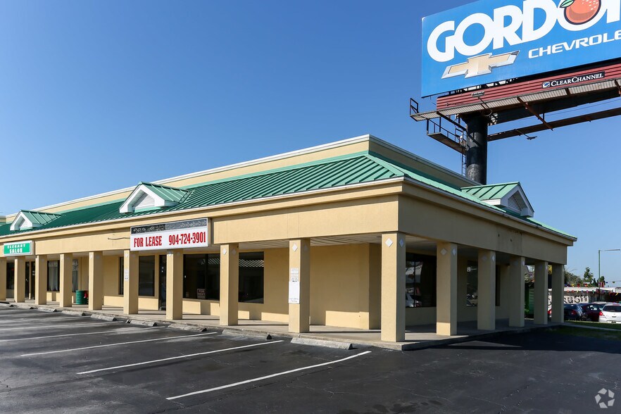 More Photos Of 175 Blanding Blvd, Orange Park General Retail For Lease